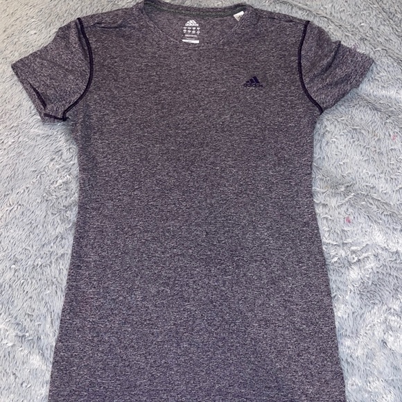 Women’s active t-shirt - Picture 1 of 2